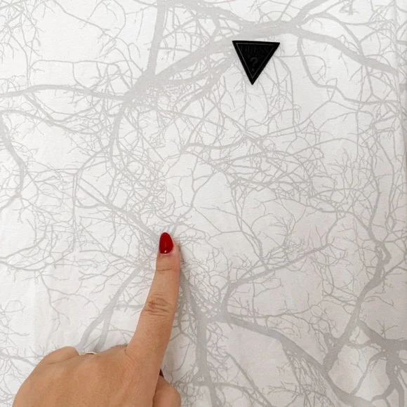 Y2K Guess Mens T-Shirt‎ Lot Size L White Green Graphic Streetwear Logo Casual - Picture 3 of 10